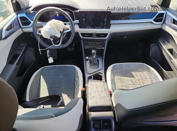 3VVSC7B29TM041463 2026 VOLKSWAGEN TAOS White Widok zestawu wskaźników