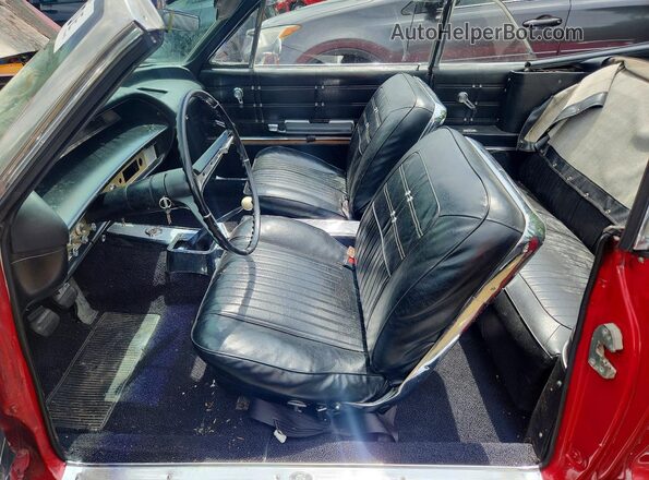 31867B183982 1963 CHEVROLET IMPALA Red Widok wnętrza z przodu