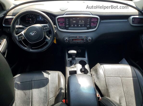 5XYPGDA51KG572316 2019 KIA SORENTO Silver 