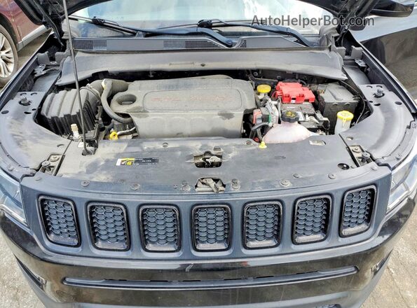 3C4NJCBB9MT597600 2021 JEEP COMPASS Black VIN կոդի պիտակի տեսք
