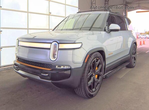 7PDSGABA4PN019950 2023 RIVIAN R1S Gray Задня права чверть