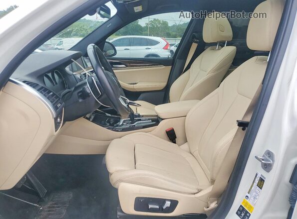 5UXTR9C50JLD62250 2018 BMW X3 White Dashboard view
