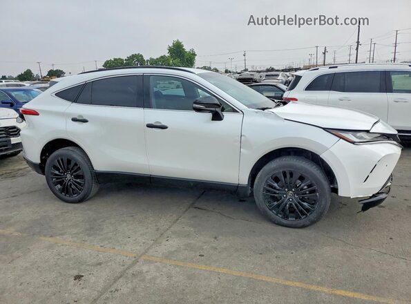 JTEAAAAHXRJ185172 2024 TOYOTA VENZA Белый Вид спереди