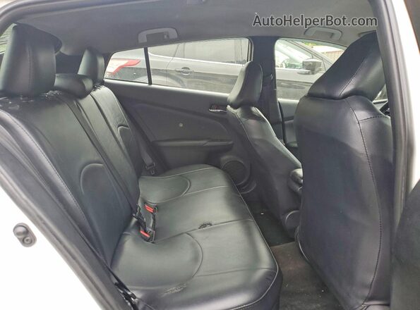 JTDKBRFU4H3035166 2017 TOYOTA PRIUS Cream Rear interior view
