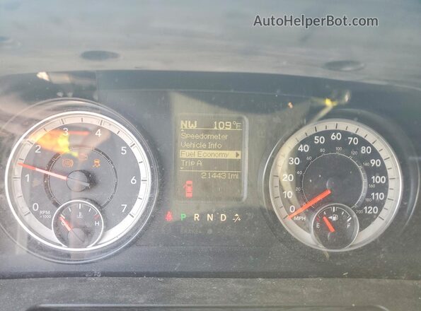1C6RR7FT0GS132172 2016 RAM 1500 Серебряный 