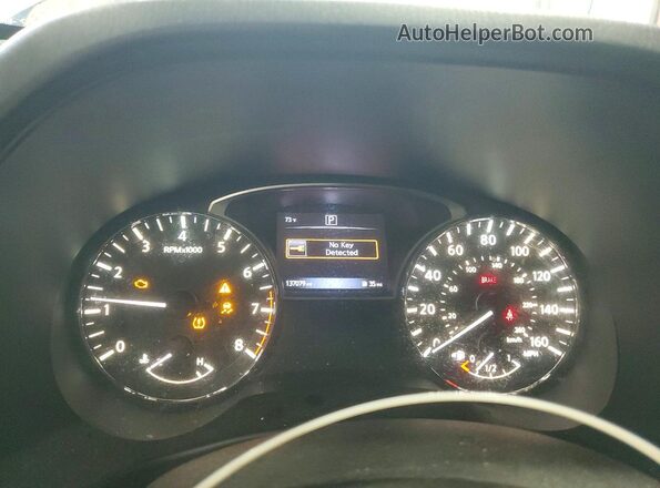 5N1DR2MNXHC606162 2017 NISSAN PATHFINDER Silver Вид задніх сидінь