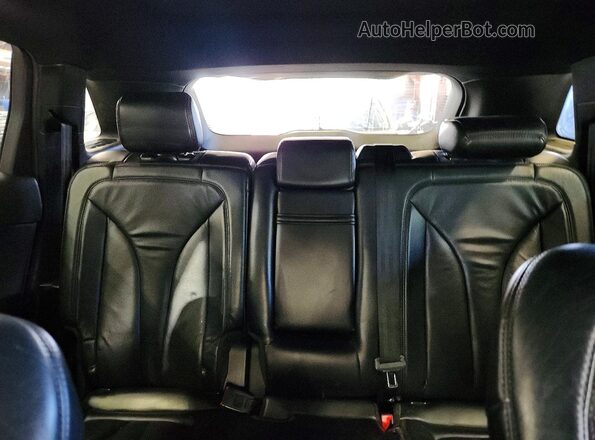 2LMPJ6LR7HBL30415 2017 LINCOLN MKX Silver Vista de los asientos traseros