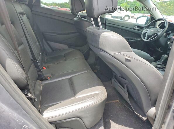 KM8J33A49JU711717 2018 HYUNDAI TUCSON Серый 