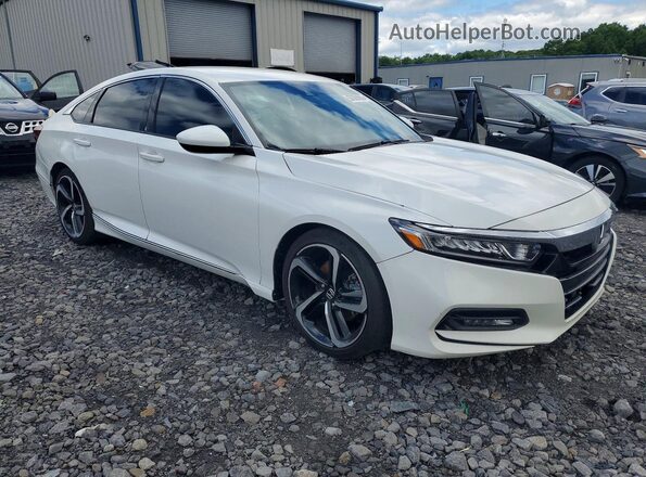 1HGCV1F35JA085470 2018 HONDA ACCORD White 