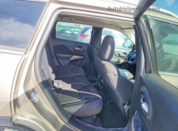 1C4PJLCS3HW602930 2017 JEEP CHEROKEE Beige 