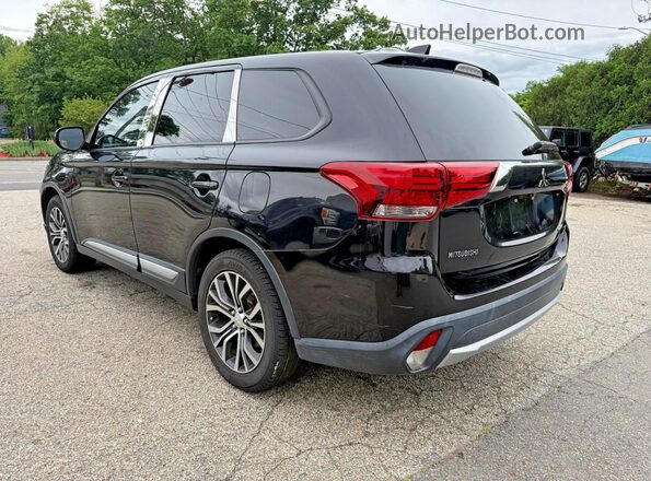 JA4AD2A3XJZ008823 2018 MITSUBISHI OUTLANDER Black Front right