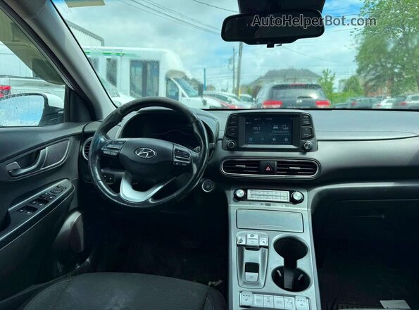 KM8K23AG9MU118607 2021 HYUNDAI KONA White Вид задніх сидінь