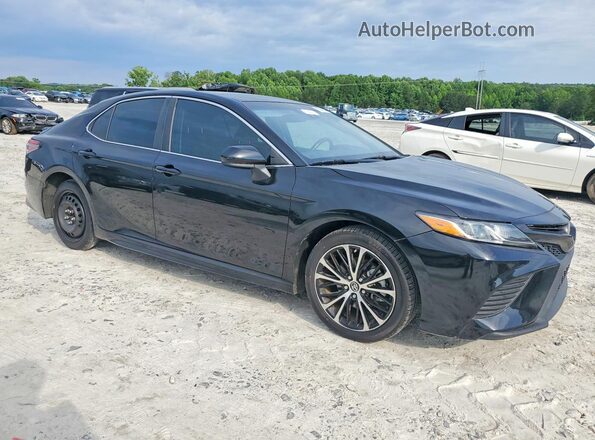 4T1B11HK0JU678772 2018 TOYOTA CAMRY Black 