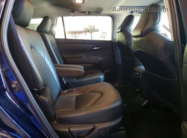 5TDGZRAH9LS005261 2020 TOYOTA HIGHLANDER Black ძრავის განყოფილების ხედი
