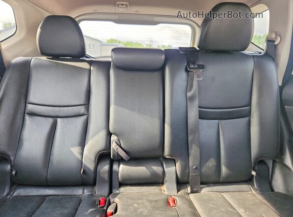 KNMAT2MT5GP689062 2016 NISSAN ROGUE Белый 