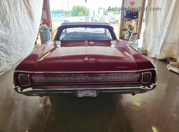 237676P248042 1966 PONTIAC LEMANS RWD Red Widok wnętrza z przodu