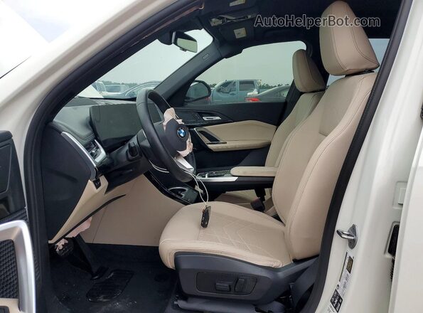 WBX73EF05S5156540 2025 BMW X1 Белый 