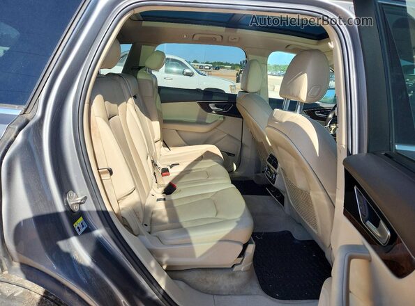 WA1VAAF75HD029408 2017 AUDI Q7 Gray 