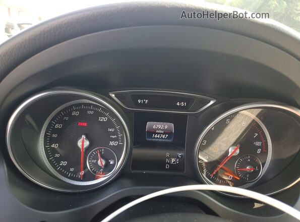 WDDSJ4GB8KN765747 2019 MERCEDES-BENZ CLA-CLASS White Հետևի նստատեղերի տեսք