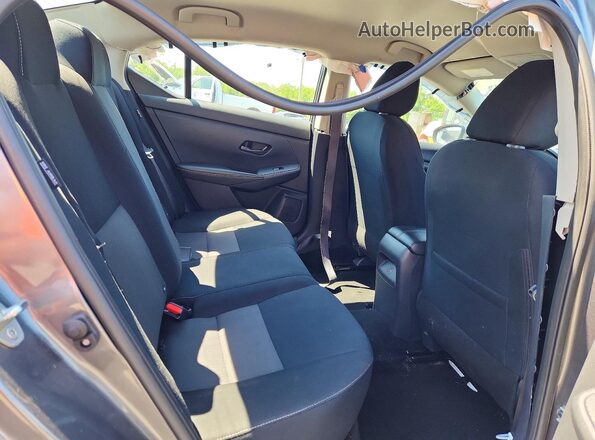 3N1AB8CV3SY297233 2025 NISSAN SENTRA Gray Widok wnętrza z tyłu