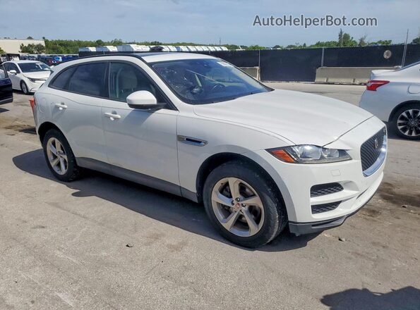 SADCJ2BV4HA067080 2017 JAGUAR F-PACE Белый Вид спереди