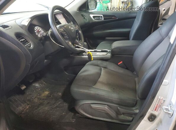 5N1DR2MNXHC606162 2017 NISSAN PATHFINDER Silver Вид панелі приладів