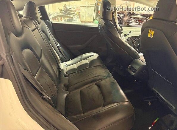 5YJ3E1EA0MF026952 2021 TESLA MODEL White 