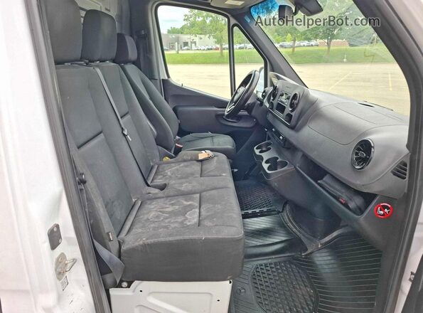 W1Y4DBHY4MP333208 2021 MERCEDES-BENZ SPRINTER Белый Вид сзади