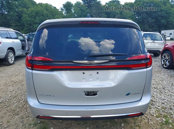 2C4RC1S77RR126910 2024 CHRYSLER PACIFICA Серебряный Вид салона спереди