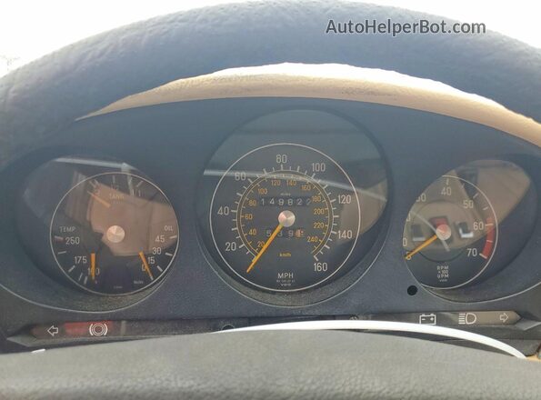 350SL001431 1972 MERCEDES-BENZ SL Коричневый Вид щитка приборов
