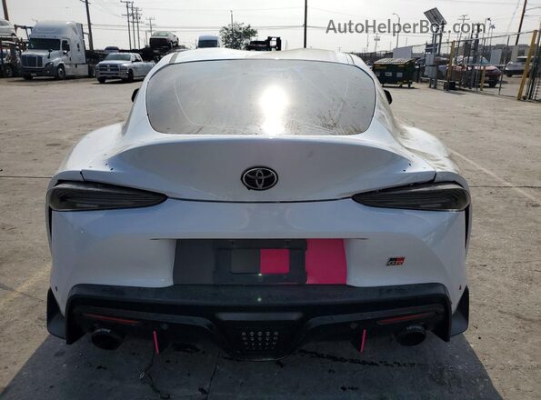 WZ1DB2C06NW049132 2022 TOYOTA ALL White Front interior view