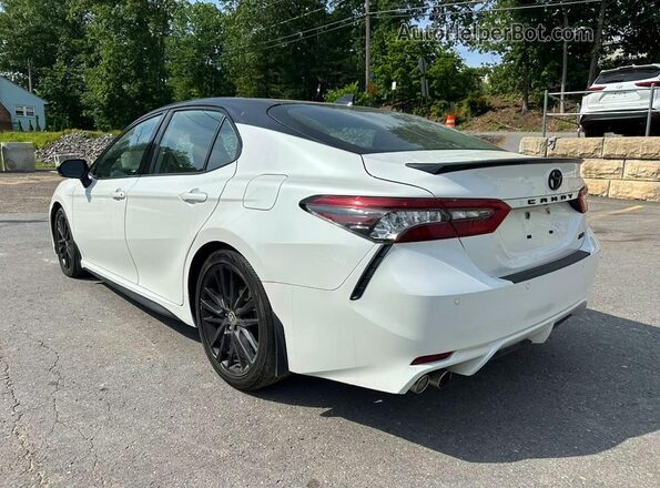 4T1KZ1AK9PU073838 2023 TOYOTA CAMRY White 