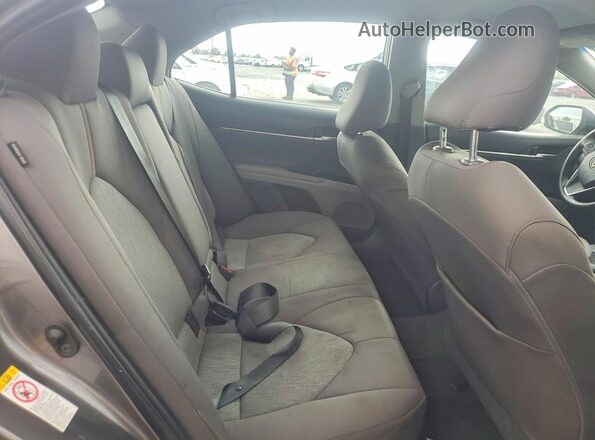 4T1B11HK4JU141399 2018 TOYOTA CAMRY Gray 