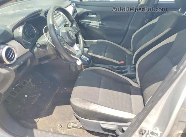 3N1CN8EV5ML866578 2021 NISSAN VERSA Silver Widok deski rozdzielczej