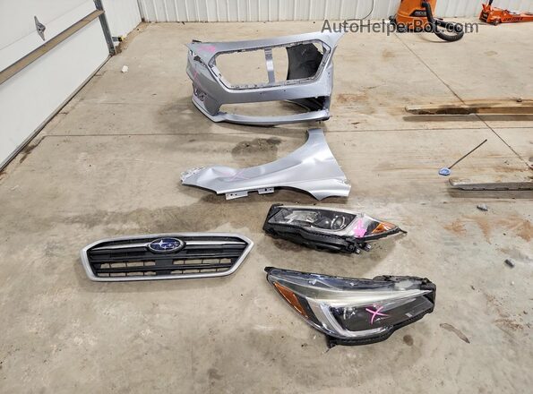 4S3BNAB64K3007696 2019 SUBARU LEGACY Silver 