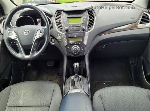 5XYZUDLA1GG361944 2016 HYUNDAI SANTA Red Vista de los asientos traseros