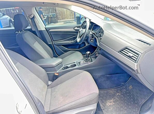 3VWCB7BU2LM070341 2020 VOLKSWAGEN JETTA Белый 