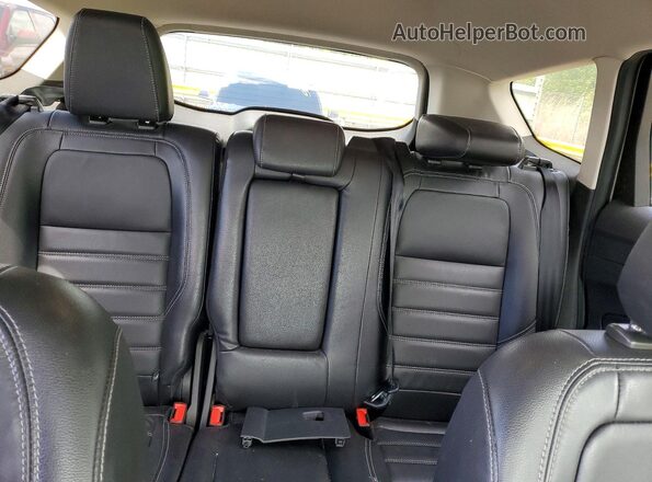 1FMCU9HD3JUA40947 2018 FORD ESCAPE Gold Widok wnętrza z tyłu