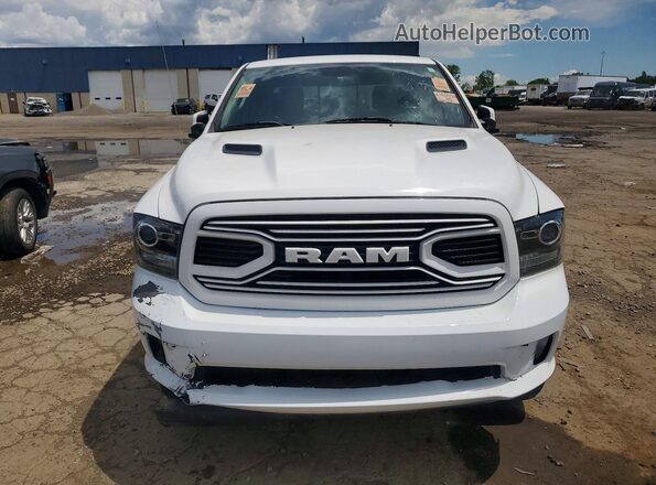 1C6RR7MT4JS242992 2018 RAM 1500 White 