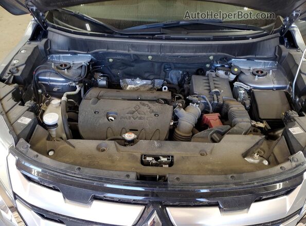 JA4ARUAU4RU016883 2024 MITSUBISHI OUTLANDER Серый 