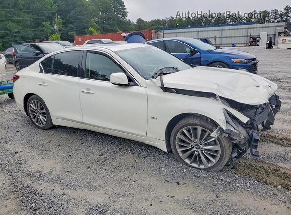 JN1EV7AP5JM364911 2018 INFINITI Q50 White Դիմացի տեսք