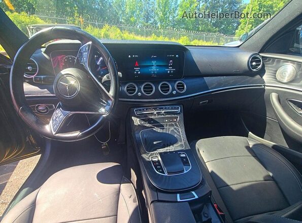 W1KZF8DB5NB084530 2022 MERCEDES-BENZ E Blue 