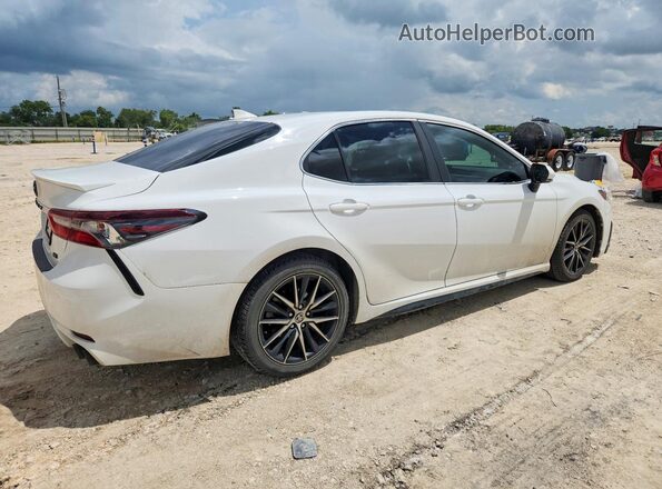 4T1T11AKXNU658193 2022 TOYOTA CAMRY White Trasero derecho