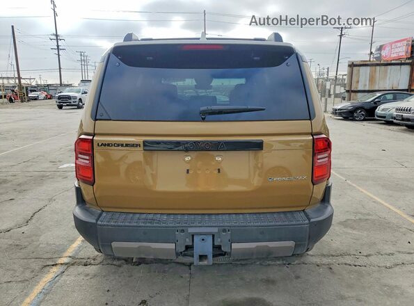 JTEABFAJ5SK047648 2025 TOYOTA LAND Золотой Вид салона спереди