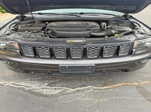 1C4RJFAG4JC147876 2018 JEEP GRAND Black Widok komory silnika