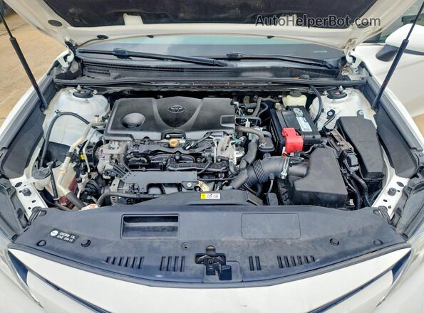 4T1B11HK5JU074019 2018 TOYOTA CAMRY White Вид підкапотного простору