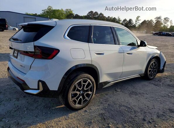 WBX73EF04T5482640 2026 BMW X1 Белый Передняя правая четверть