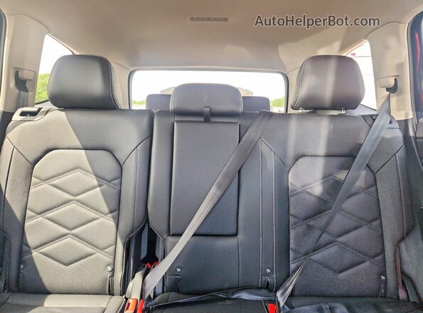 1V2HN2CA3TC538343 2026 VOLKSWAGEN ATLAS Black Widok wnętrza z tyłu