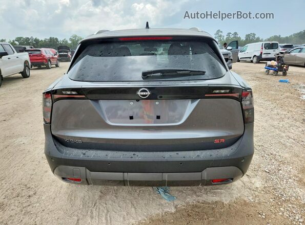 3N8AP6DA6TL379037 2026 NISSAN KICKS Gray Widok wnętrza z przodu