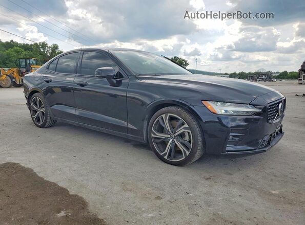 7JRL12TK3RG322463 2024 VOLVO S60 Black Vista frontal